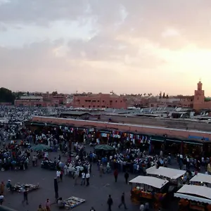 magnifique-duplex-marrakech.marrakeshhotelsmorocco.com/